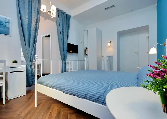 Domus Ponte Milvio Pensión 4*