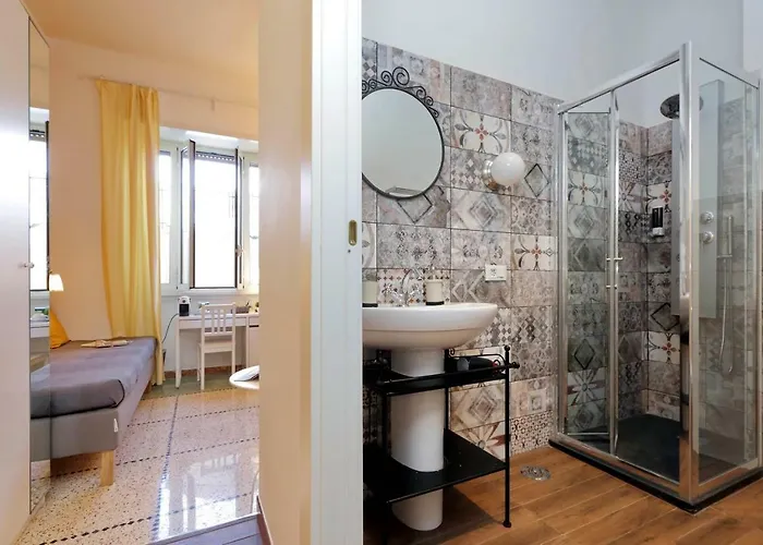 Domus Ponte Milvio Roma